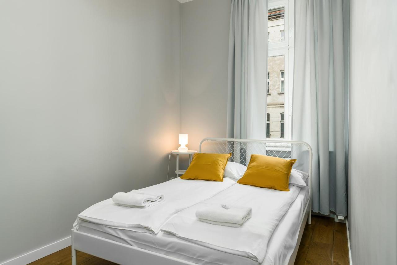 Old Town Apartment Garbary By Noclegi Renters Posen Exterior foto