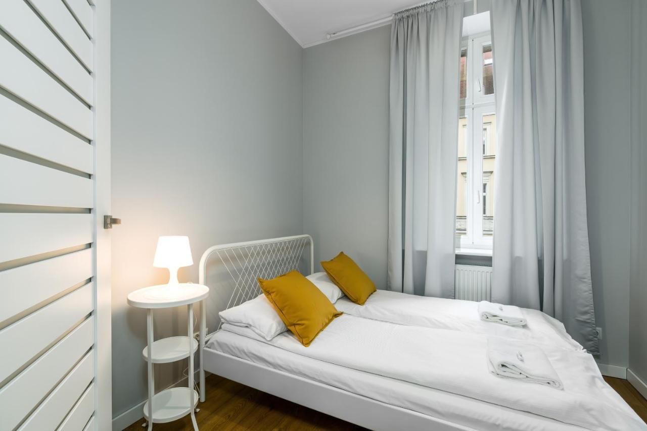 Old Town Apartment Garbary By Noclegi Renters Posen Exterior foto